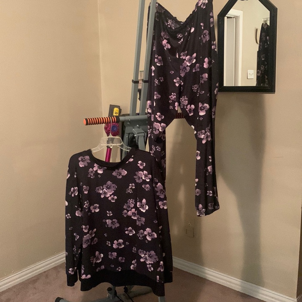 Vera Wang velour pajama set plus size